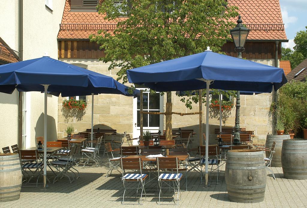 Landgasthof Und Hotel Weisser Lowe Eckental ภายนอก รูปภาพ