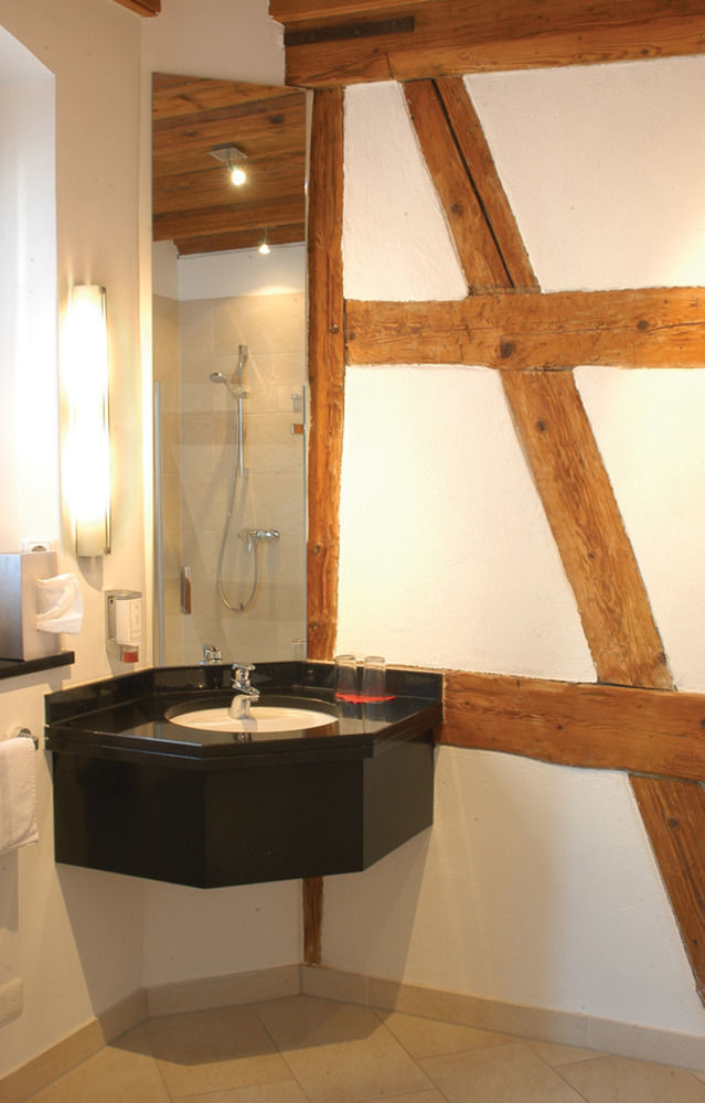 Landgasthof Und Hotel Weisser Lowe Eckental ภายนอก รูปภาพ